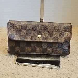 Louis Vuitton Wallet